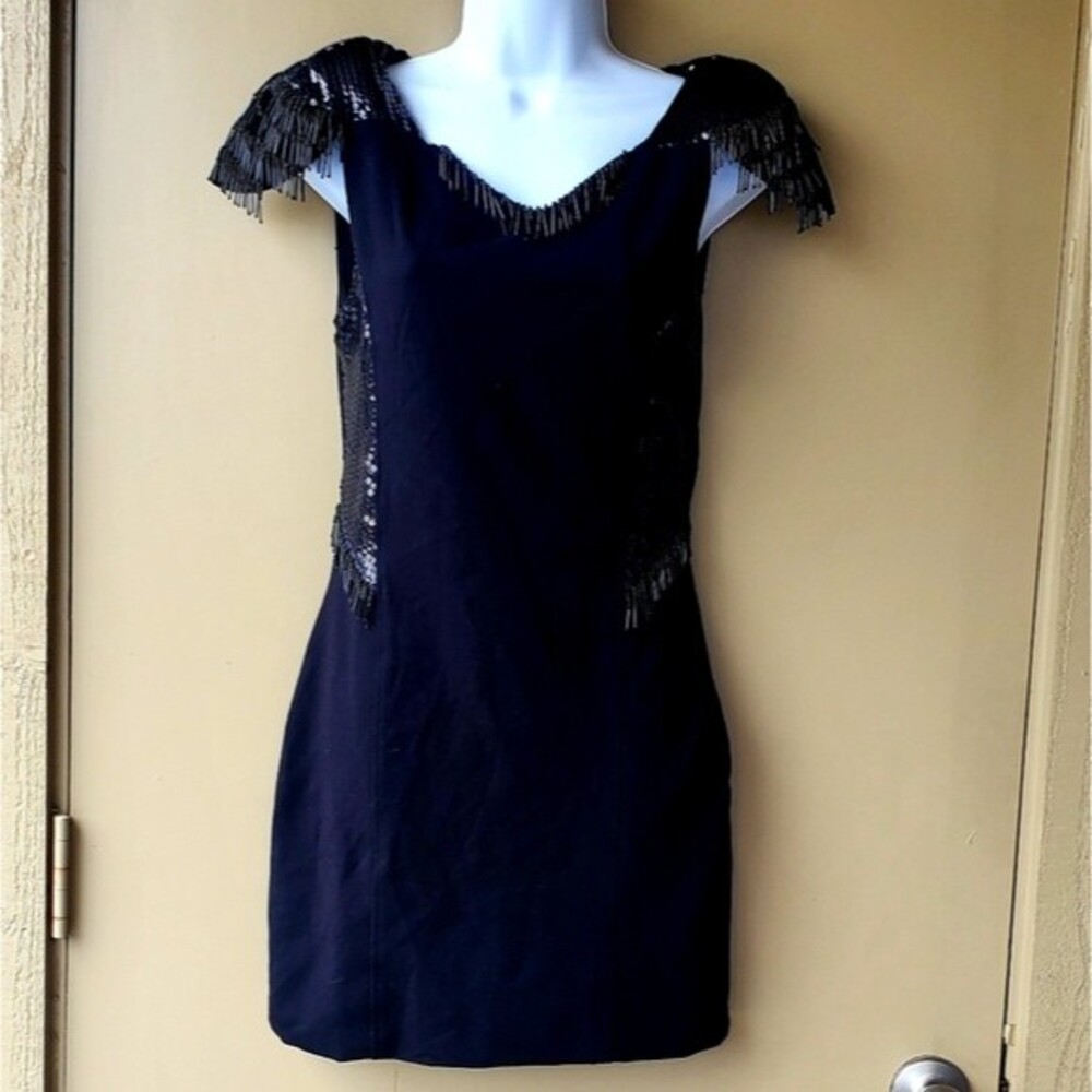 Hunt no more black bead sequined cocktail dress NWT Size small